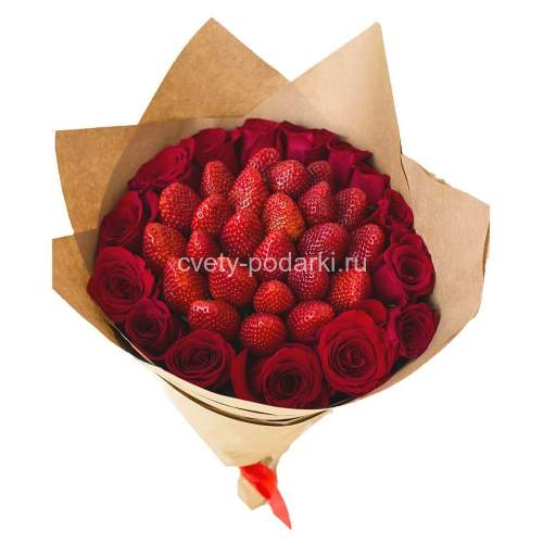 Букет Клубника с розами  
